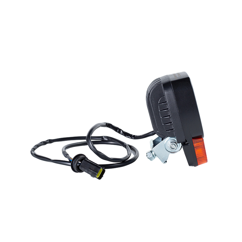 Lampu Kombinasi Multifungsi 001 / Lampu Kerja 4 LED dengan Lampu Sein dan Lampu Posisi untuk forklift